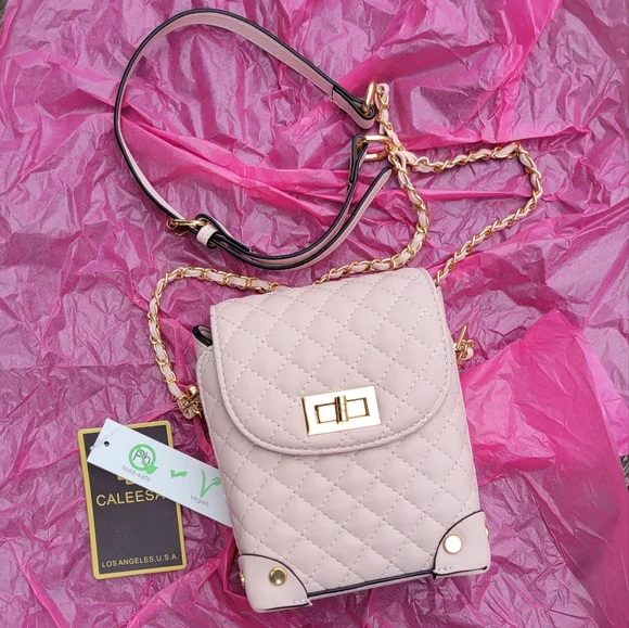 NWT Vegan Leather Crossbody Handbag - Picture 1 of 6